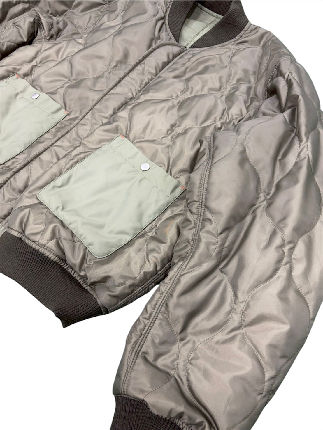 ZIG ZAG STITCH MA-1 / KHAKI
