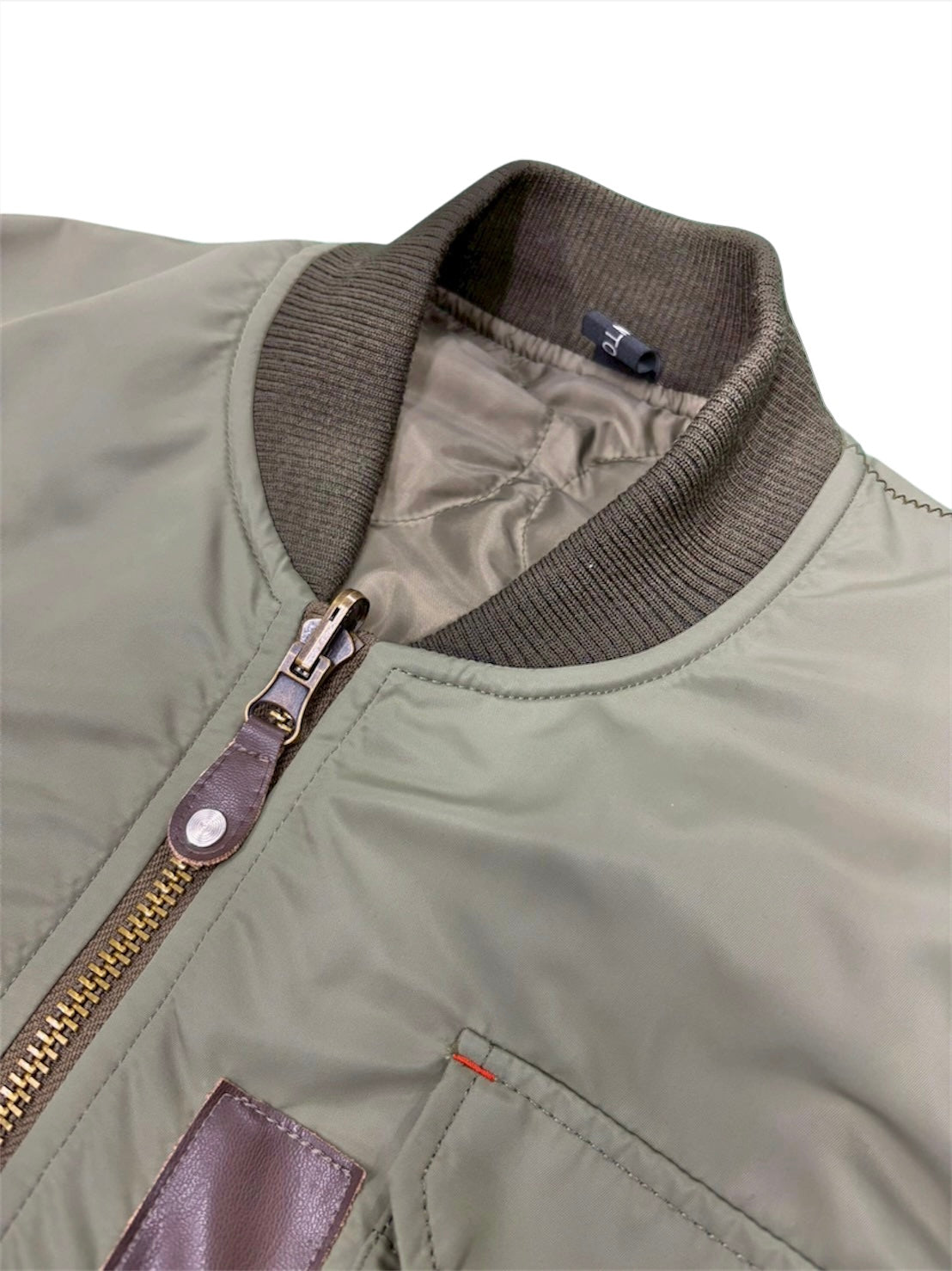 ZIG ZAG STITCH MA-1 / KHAKI